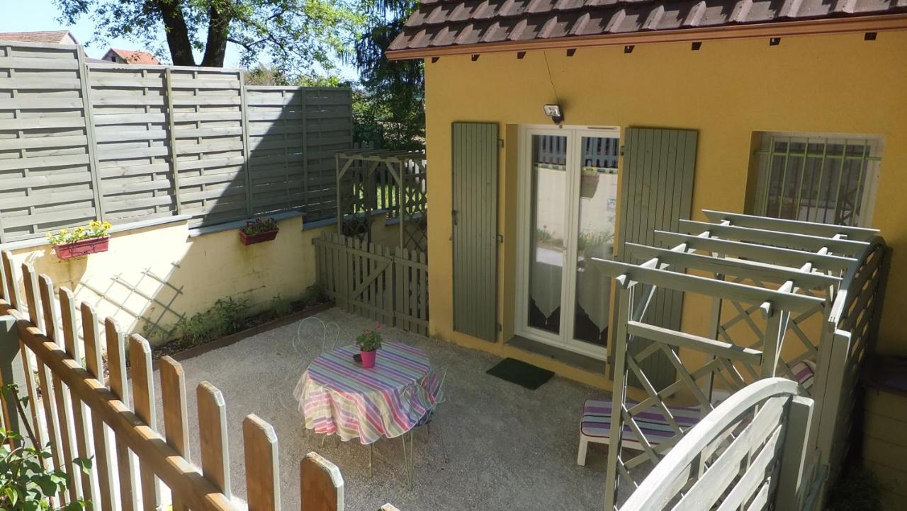 Le Nid De Mesanges Bed & Breakfast Chauffour-sur-Vell Bagian luar foto